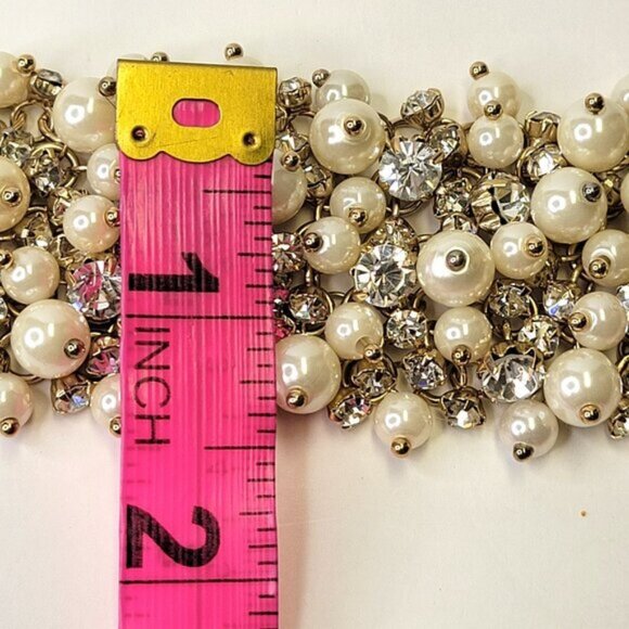 Statement Pearls and Crystal Choker Necklace - Picture 13 of 16